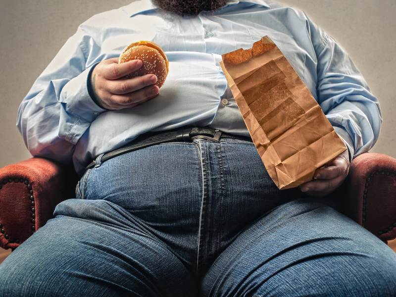 چاقی، از عوارض مقاومت به انسولین