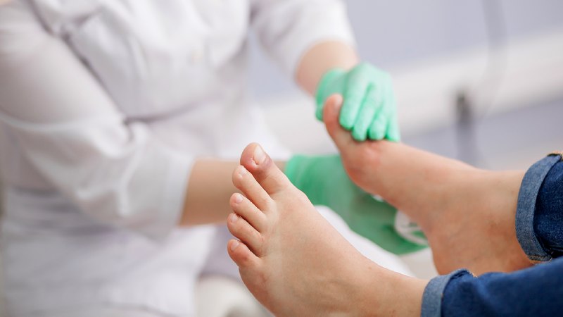 عفونت پا و زخم دیابتی