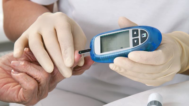 اندازه‌گیری نوسانات قند خون