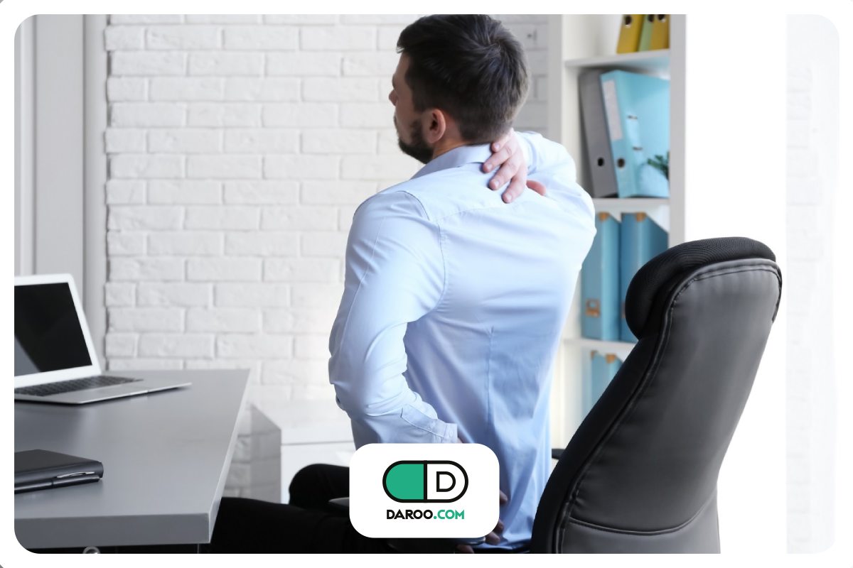 عادات اشتباهی که باعث کمردرد در محل کار می‌شوند