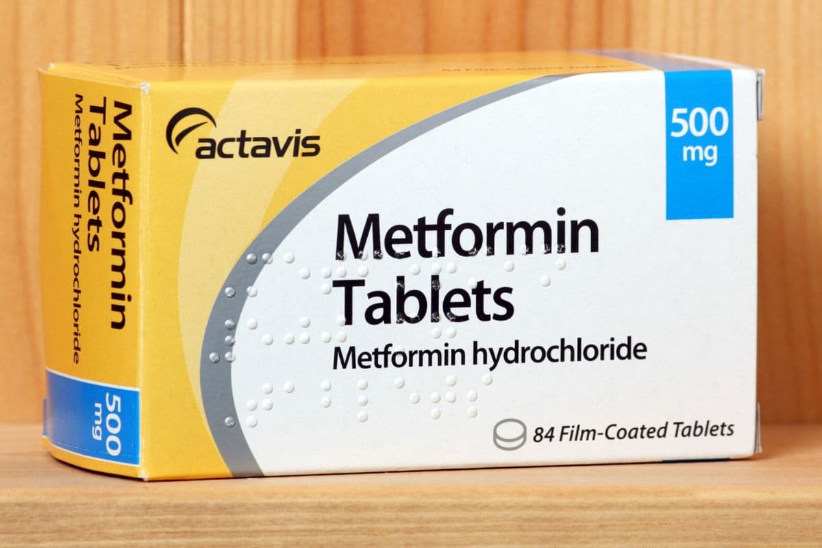 متفورمین برای دیابت؛ بررسی کاربرد، تداخلات دارویی و عوارض