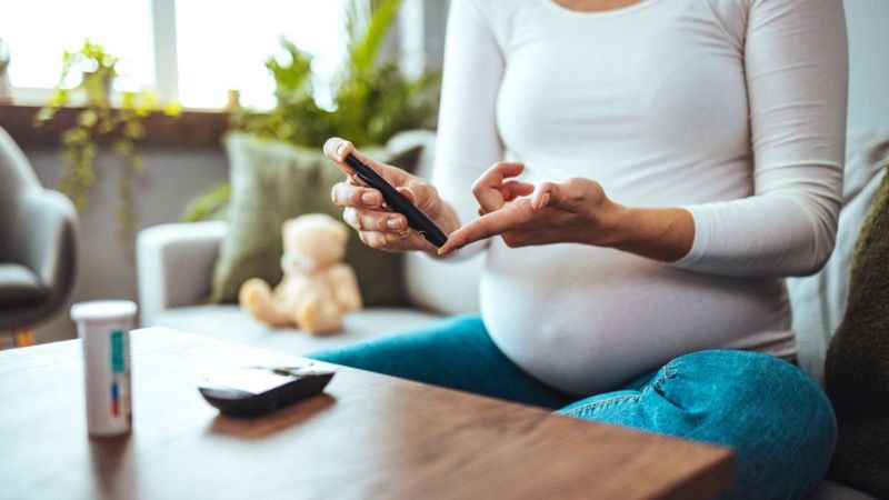 تاثیر قند خون بالا بر تکامل جنین در سه ماهه اول