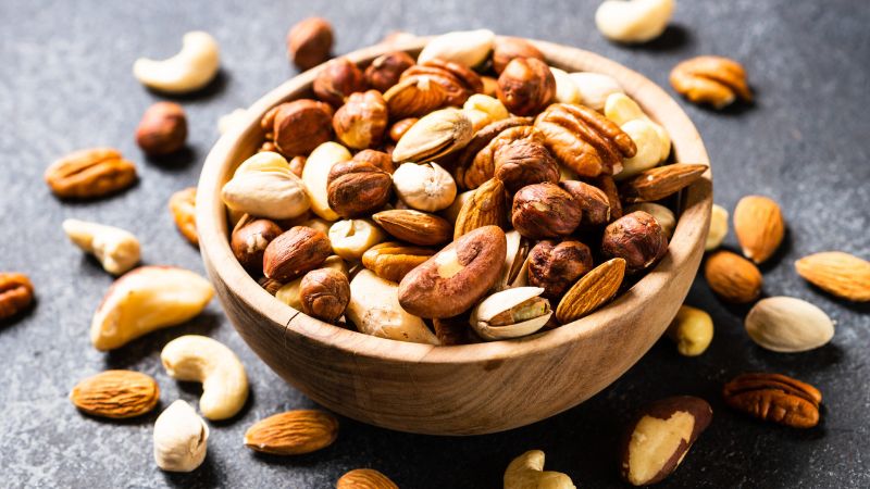 آجیل؛ مفید برای سوزش کف پا آجیل؛ مفید برای سوزش کف پا