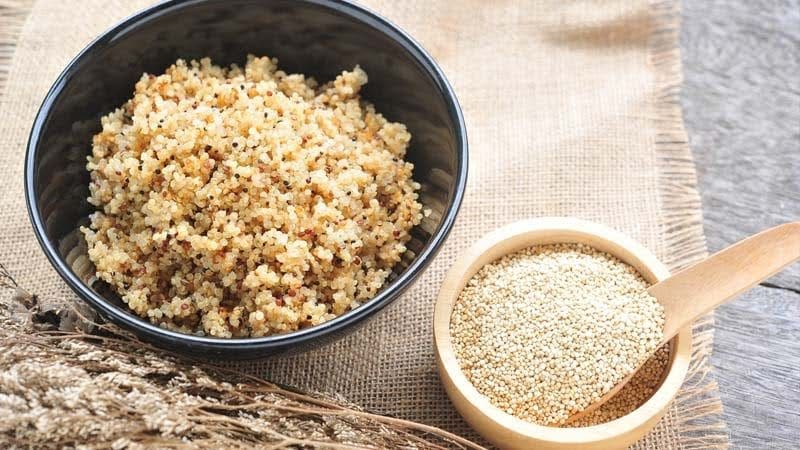 کینوا از خوراکی‌های مفید برای درمان نفخ شکم