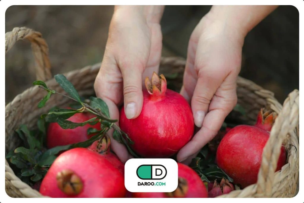 خاصیت شگفتانگیز خوردن انار ناشتا